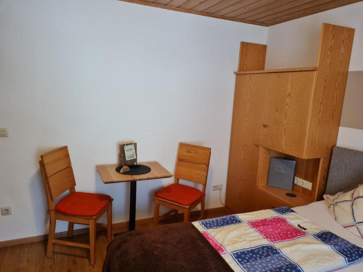 Gaestehaus Lehr Kinding Esterno foto