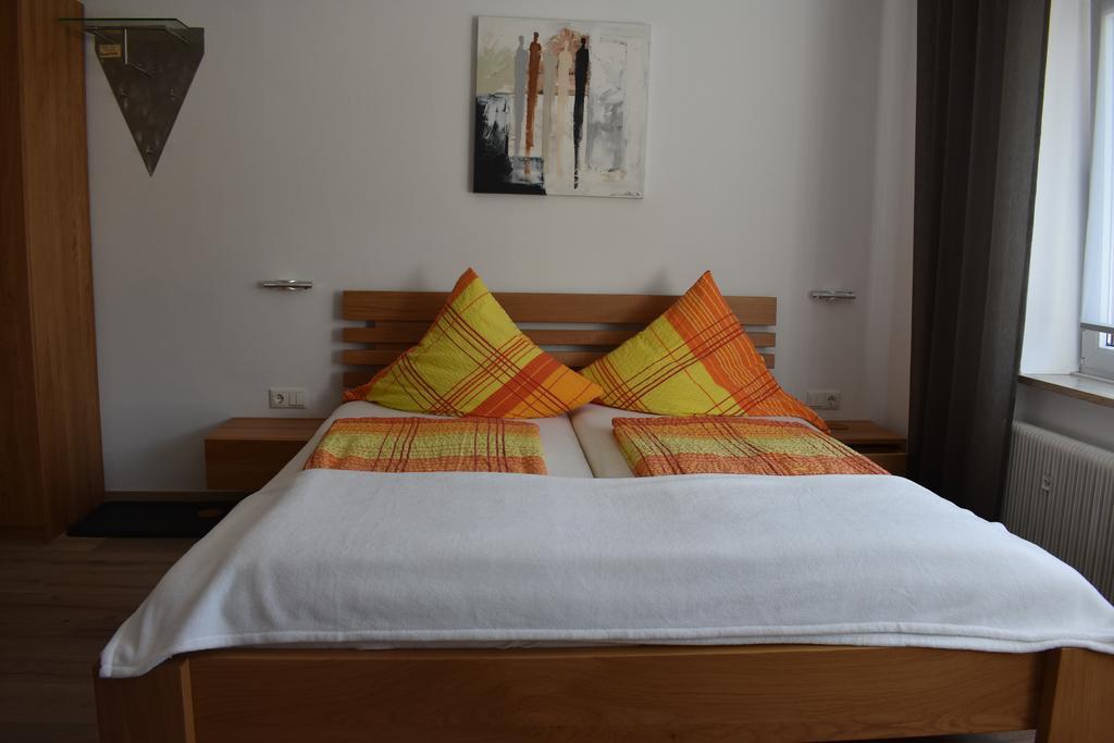 Gaestehaus Lehr Kinding Esterno foto
