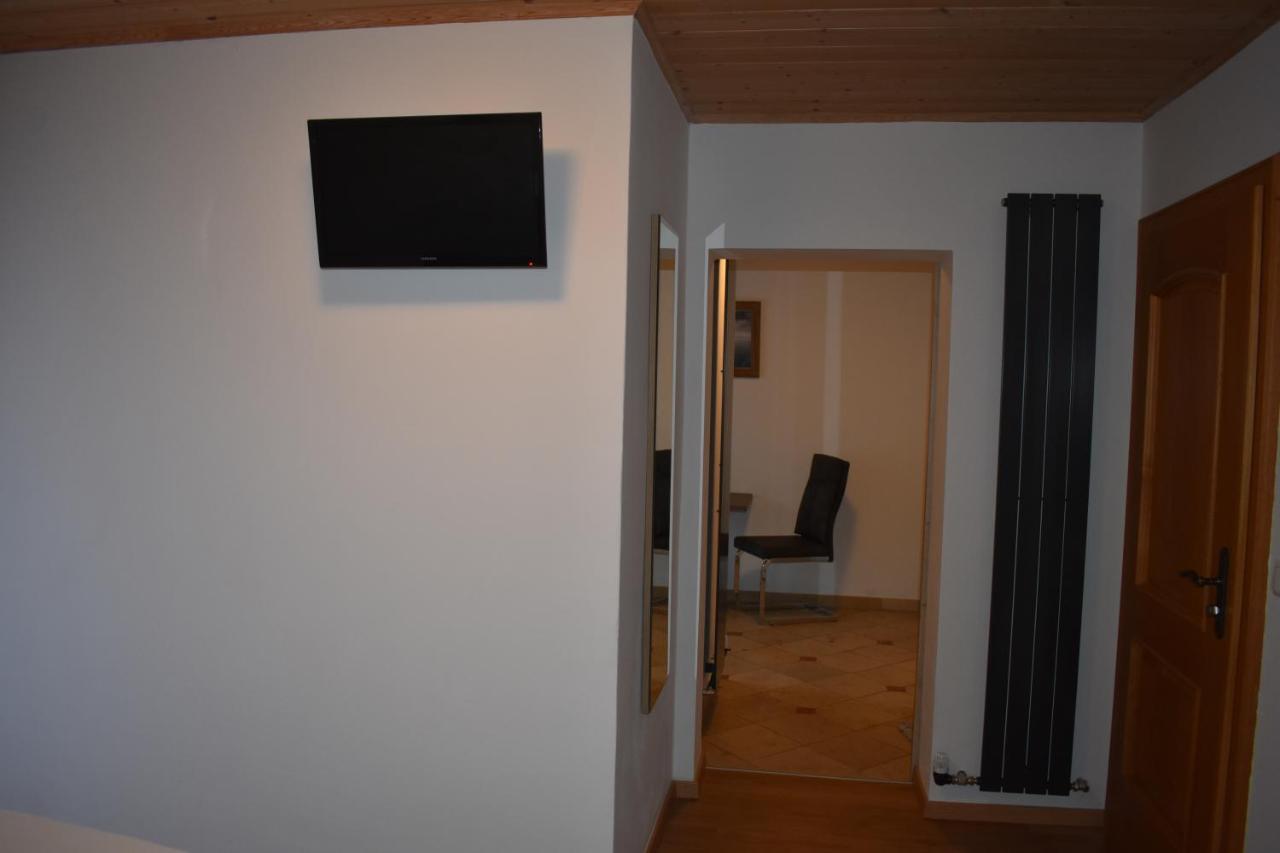 Gaestehaus Lehr Kinding Esterno foto